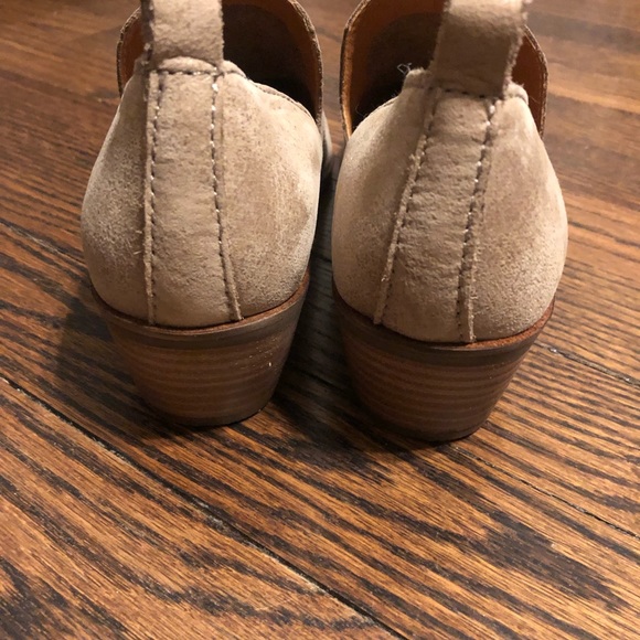 Lucky Brand booties! Size 7. Never been worn. - Picture 2 of 4